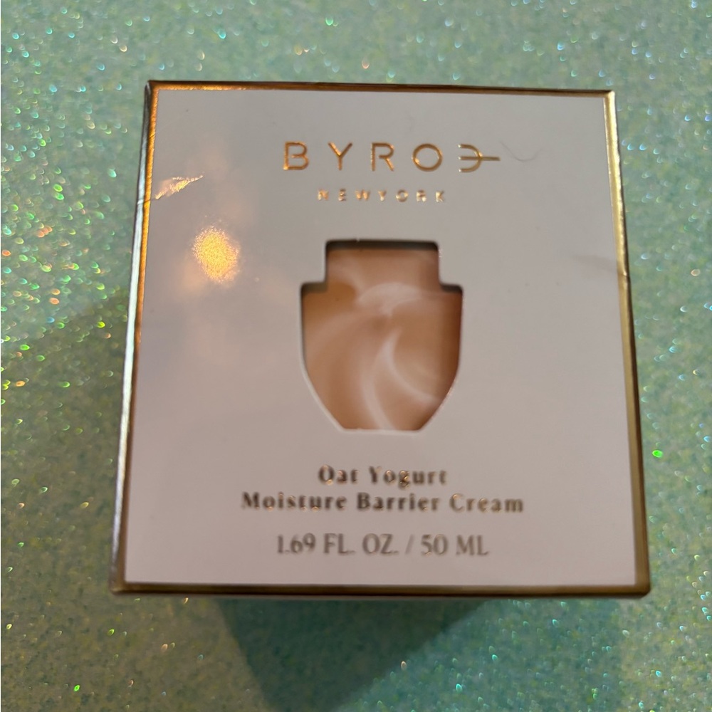 BNIB BYROE NEW YORK OAT YOGURT MOISTURE BARRIER CREAM